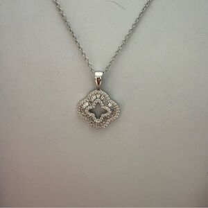925 Sterling Silver Clover Halo Pendant Necklace with Clear Stones